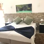 Aparthotel E Quartos Atalaia Sagres
