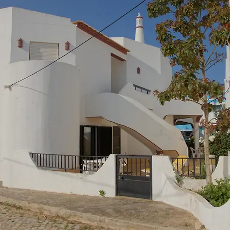 E Quartos Atalaia 萨格里什