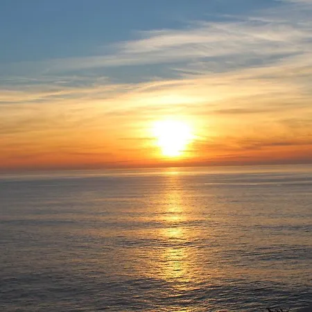 E Quartos Atalaia 公寓式酒店