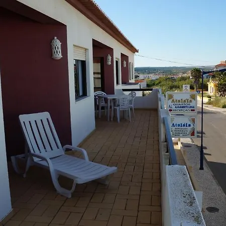 E Quartos Atalaia 3*