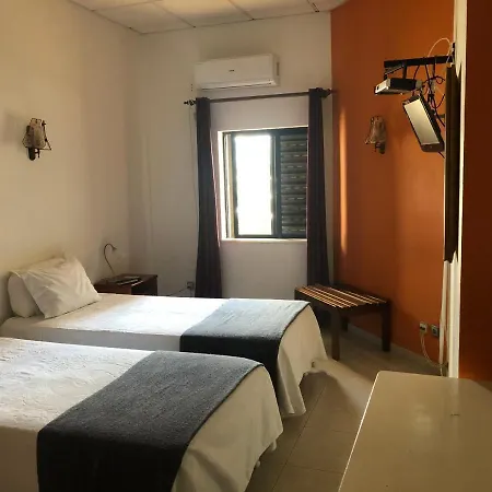 E Quartos Atalaia 3*