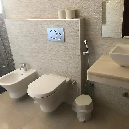 E Quartos Atalaia 公寓式酒店 萨格里什